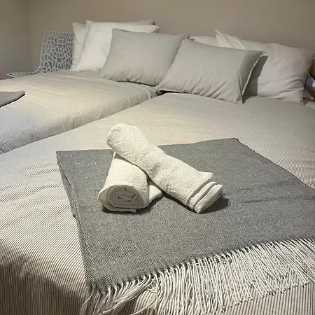 Apartment Ante Split